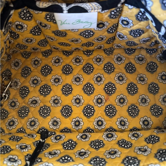 Vera Bradley medium size tote with strap - Picture 2 of 4